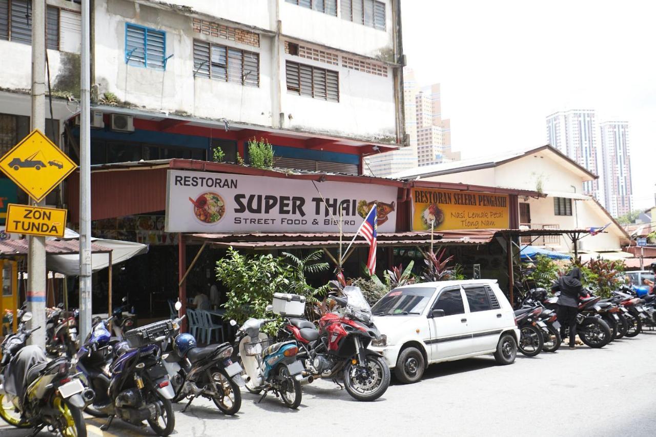 Dolphin Hotel, Chow Kit Kuala Lumpur Bagian luar foto