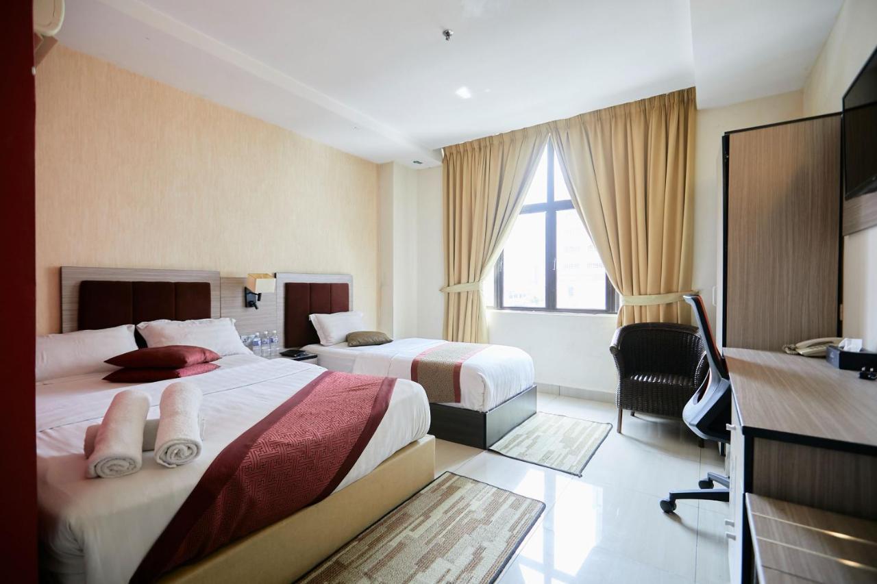 Dolphin Hotel, Chow Kit Kuala Lumpur Bagian luar foto
