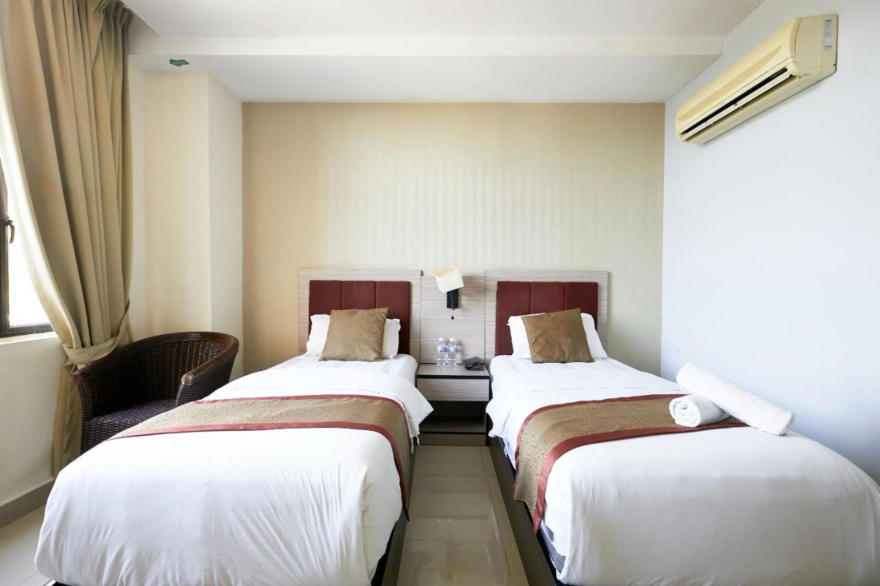 Dolphin Hotel, Chow Kit Kuala Lumpur Bagian luar foto