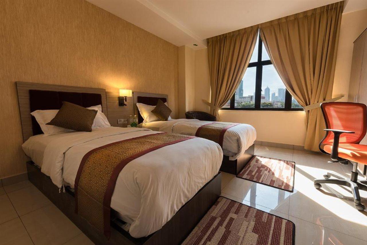 Dolphin Hotel, Chow Kit Kuala Lumpur Bagian luar foto